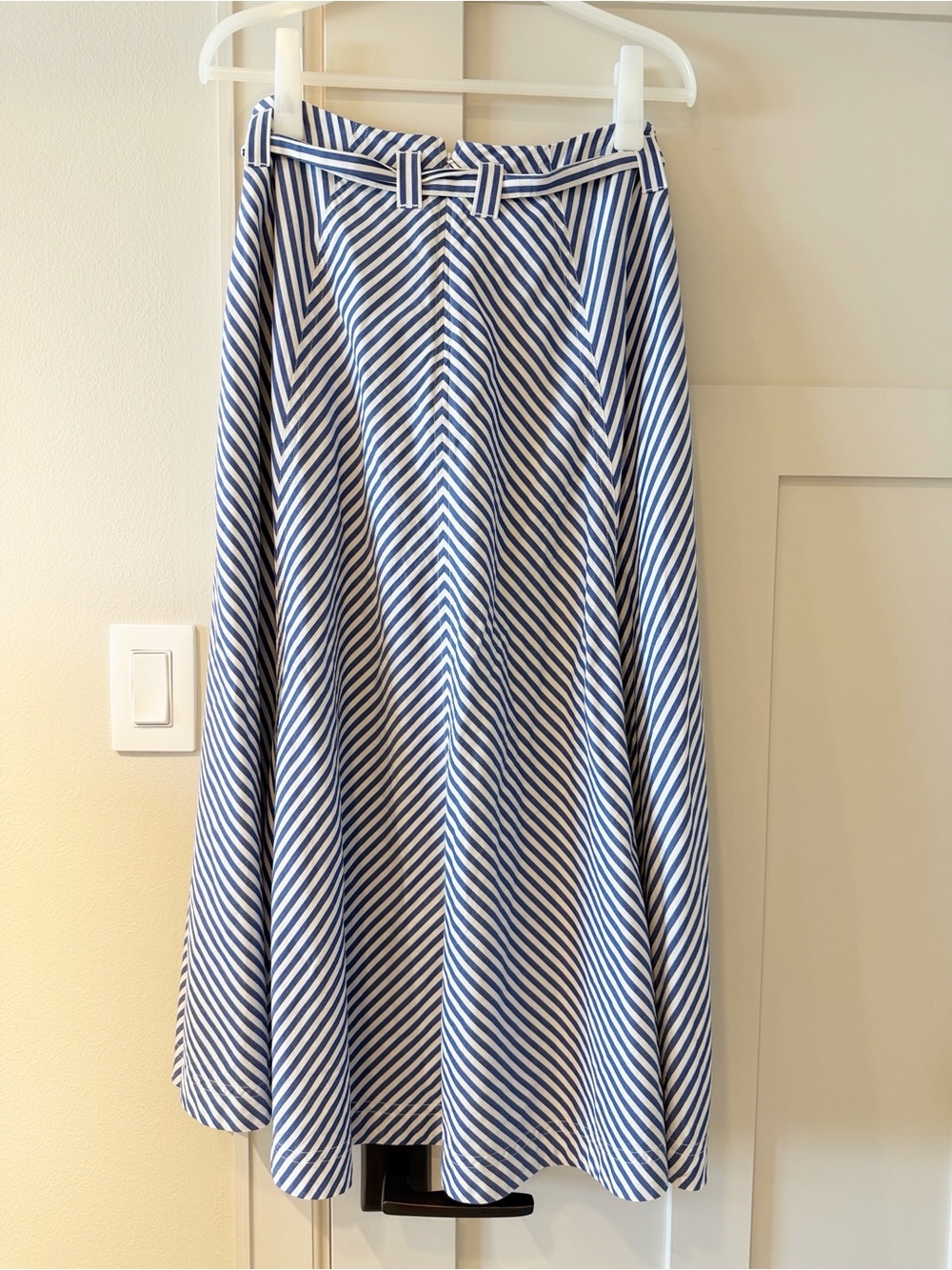 Madewell Poplin Striped Flared Midi Skirt - Picture 4 of 11